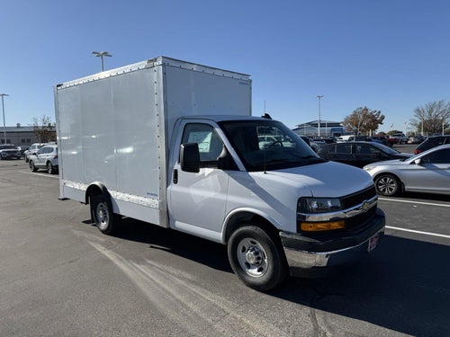 2024 Chevrolet Express Cutaway 3500 1WT