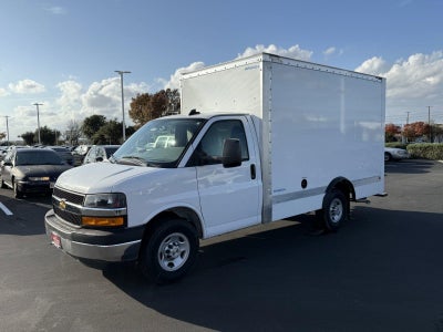 2024 Chevrolet Express Cutaway 3500 1WT