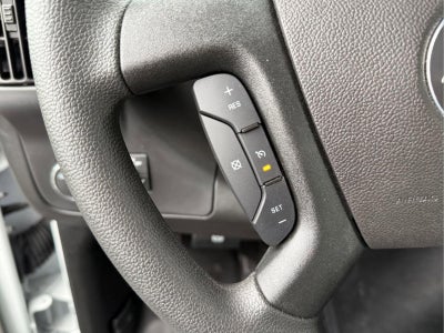 2024 Chevrolet Express Cutaway 3500 1WT