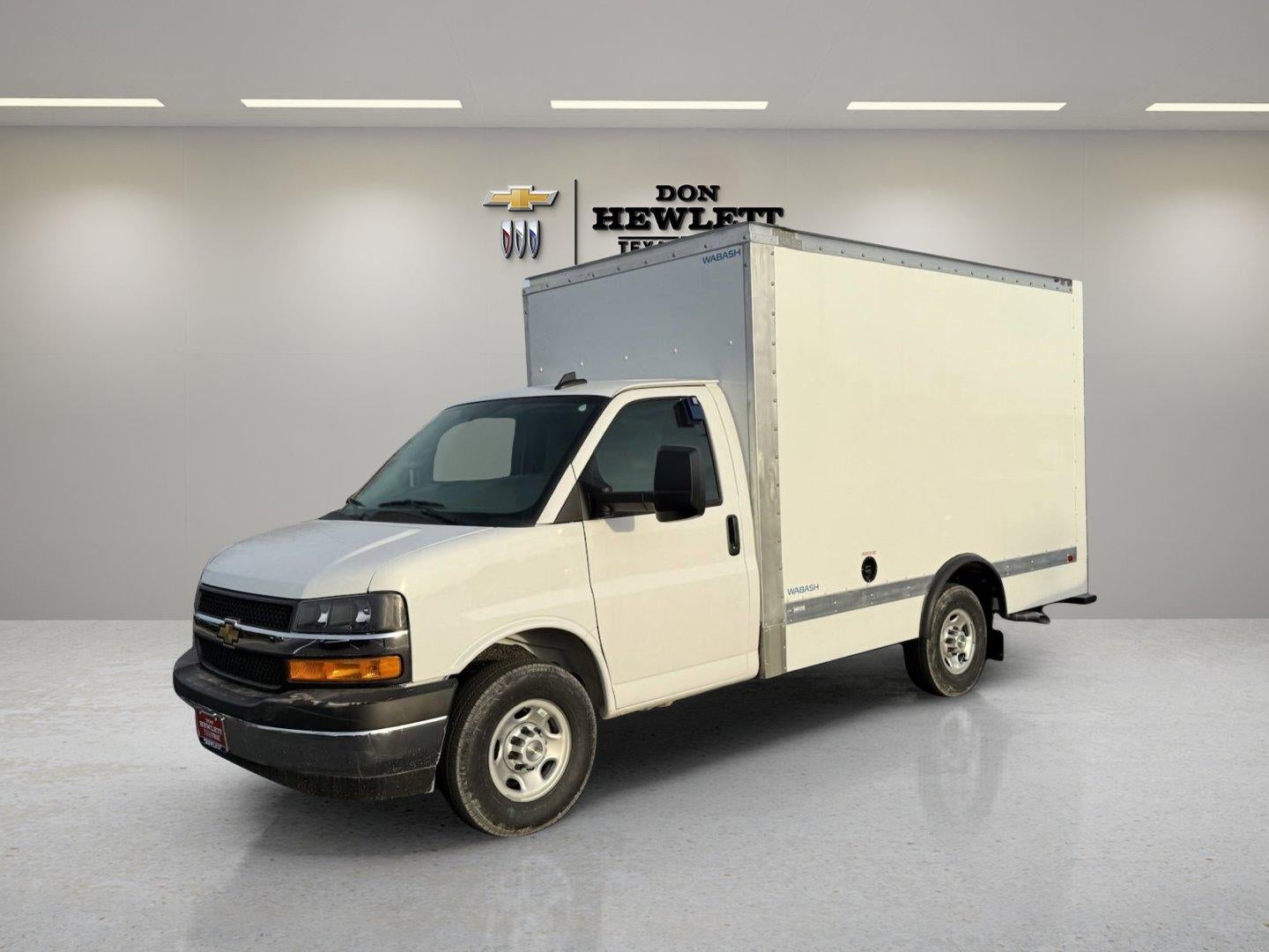 2024 Chevrolet Express Cutaway 3500 1WT