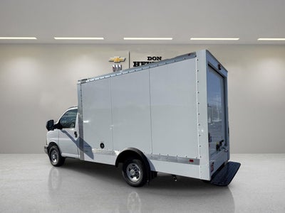 2024 Chevrolet Express Cutaway 3500 1WT
