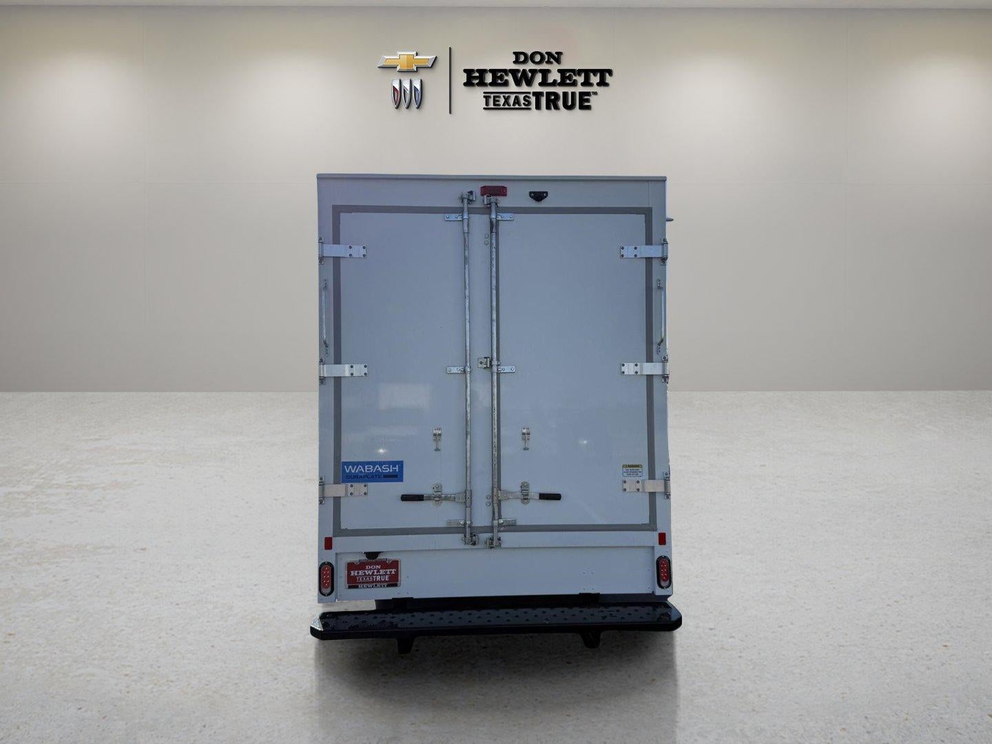 2024 Chevrolet Express Cutaway 3500 1WT