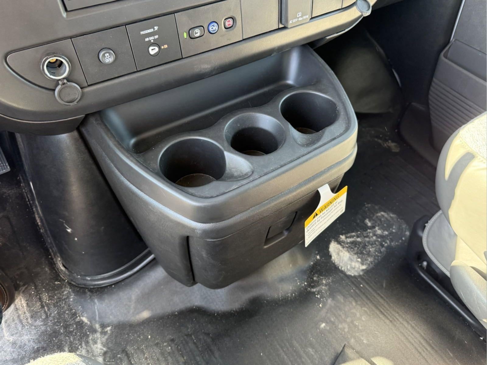 2024 Chevrolet Express Cutaway 3500 1WT