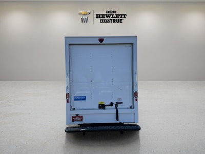 2024 Chevrolet Express Cutaway 3500 1WT