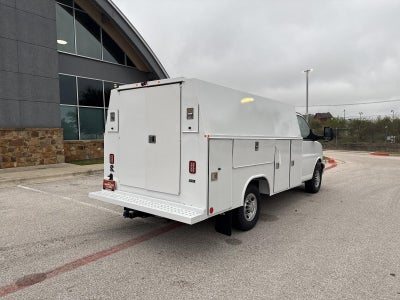 2025 Chevrolet Express Cutaway 3500 1WT
