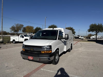2025 Chevrolet Express Cutaway 3500 1WT