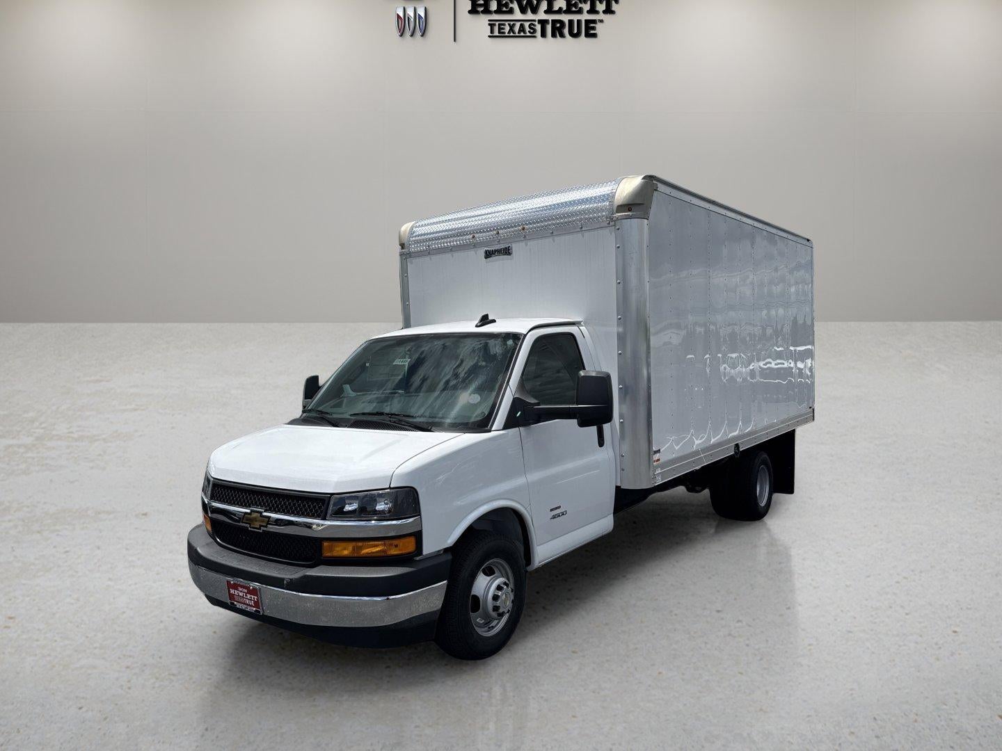 2025 Chevrolet Express Cutaway 4500 2WT
