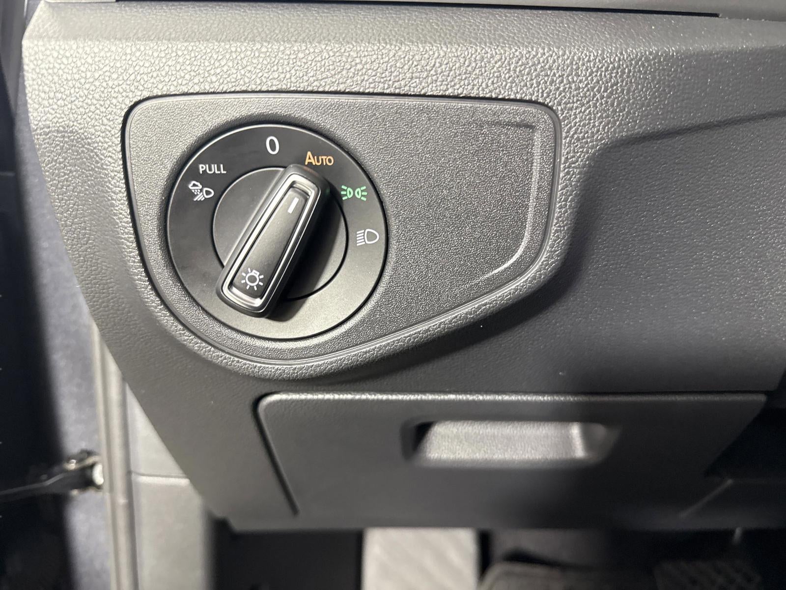 2023 Volkswagen Atlas 2.0T SE