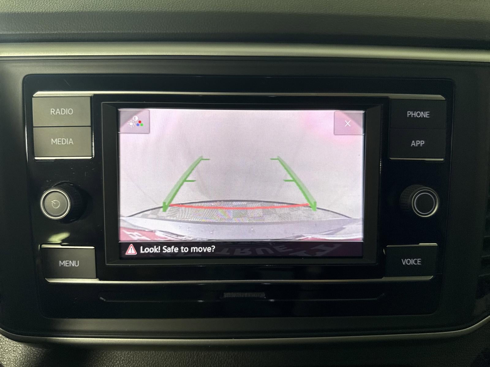 2023 Volkswagen Atlas 2.0T SE