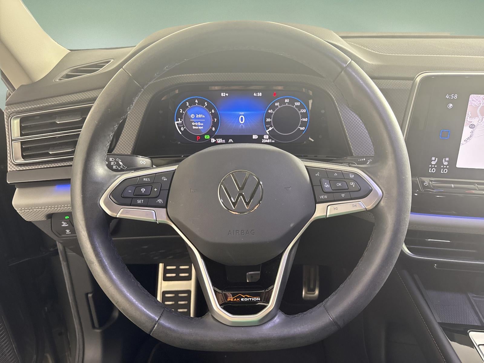 2024 Volkswagen Atlas 2.0T Peak Edition SEL