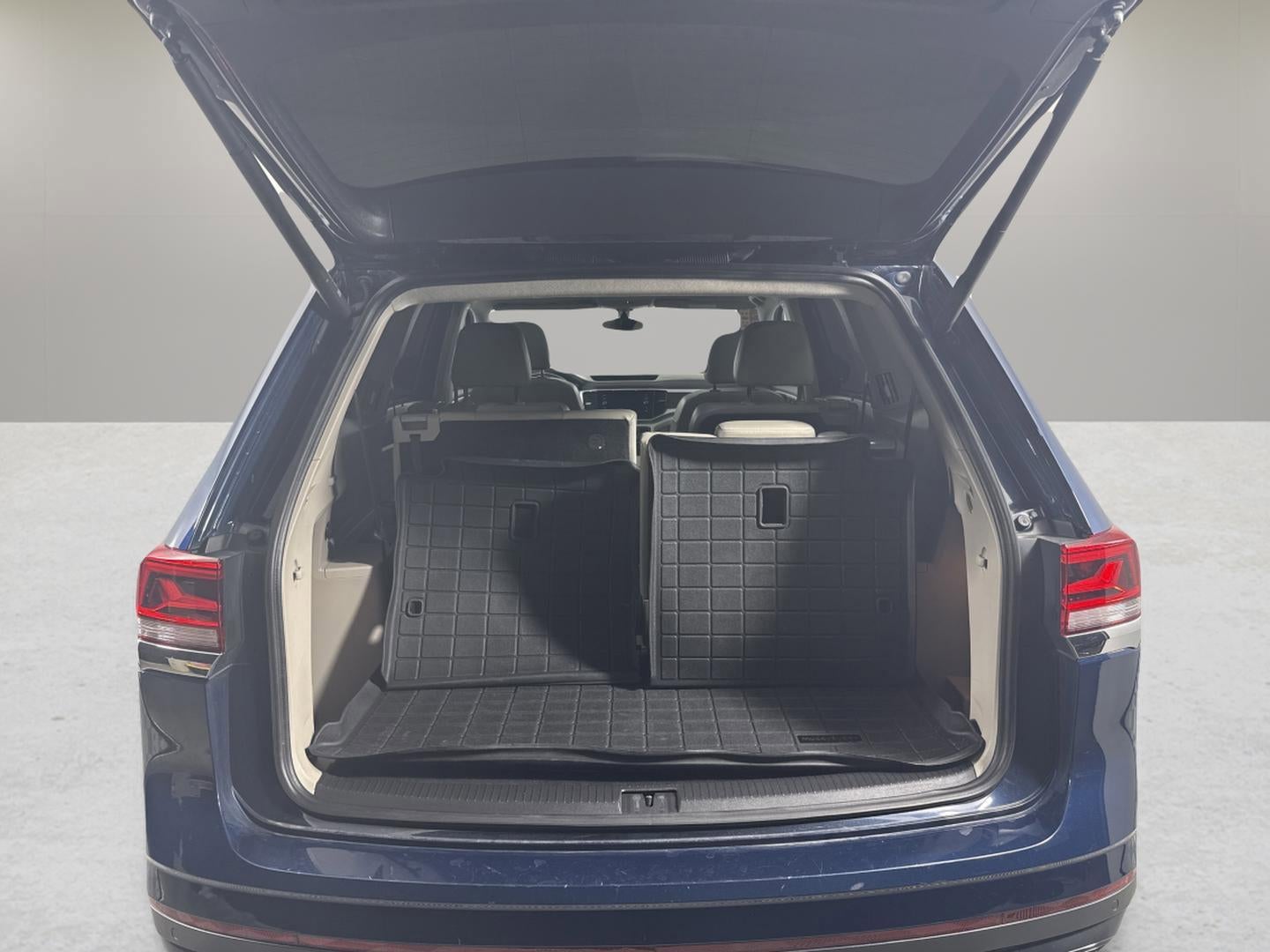 2023 Volkswagen Atlas 2.0T SE w/Technology