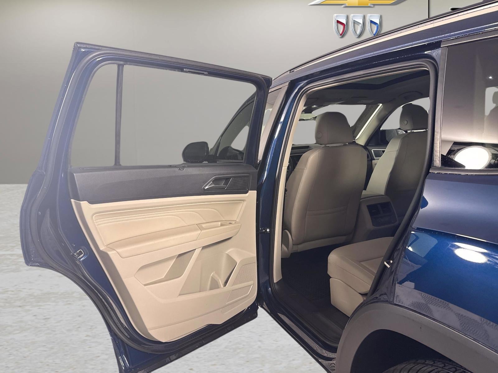 2023 Volkswagen Atlas 3.6L V6 SEL R-Line Black