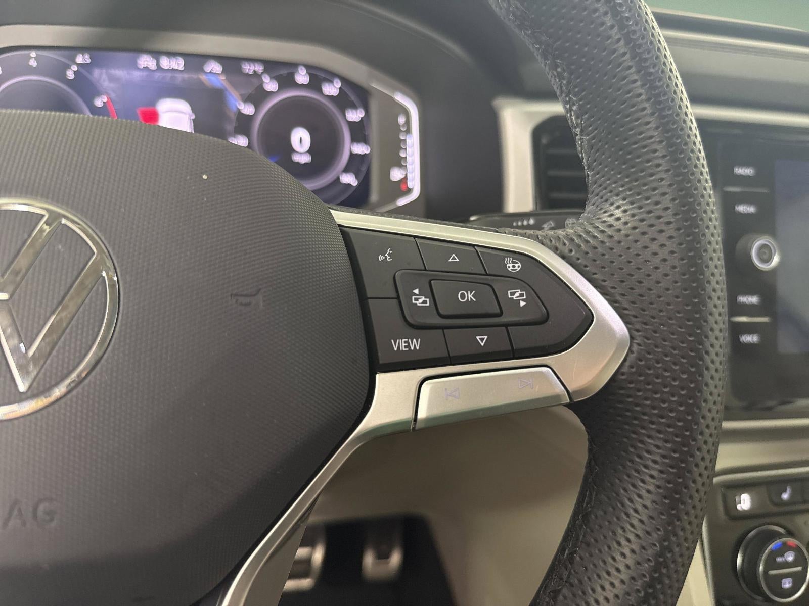 2023 Volkswagen Atlas 3.6L V6 SEL R-Line Black