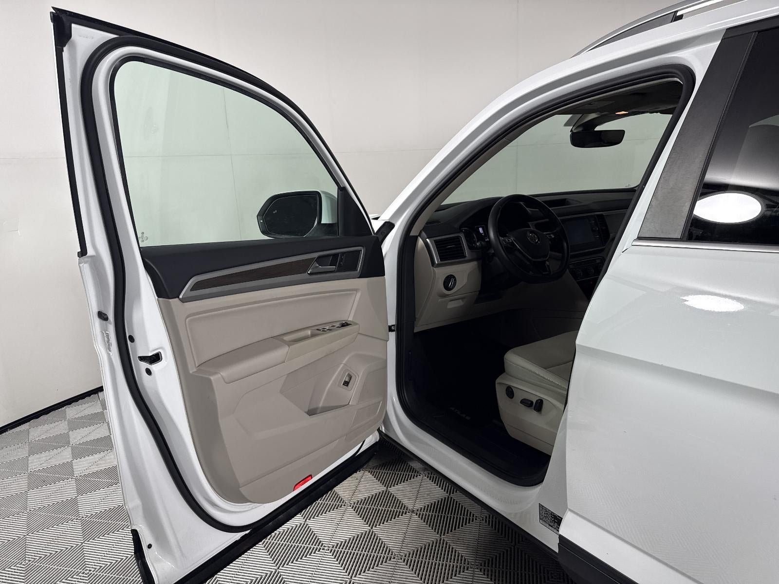 2019 Volkswagen Atlas 3.6L V6 SE w/Technology