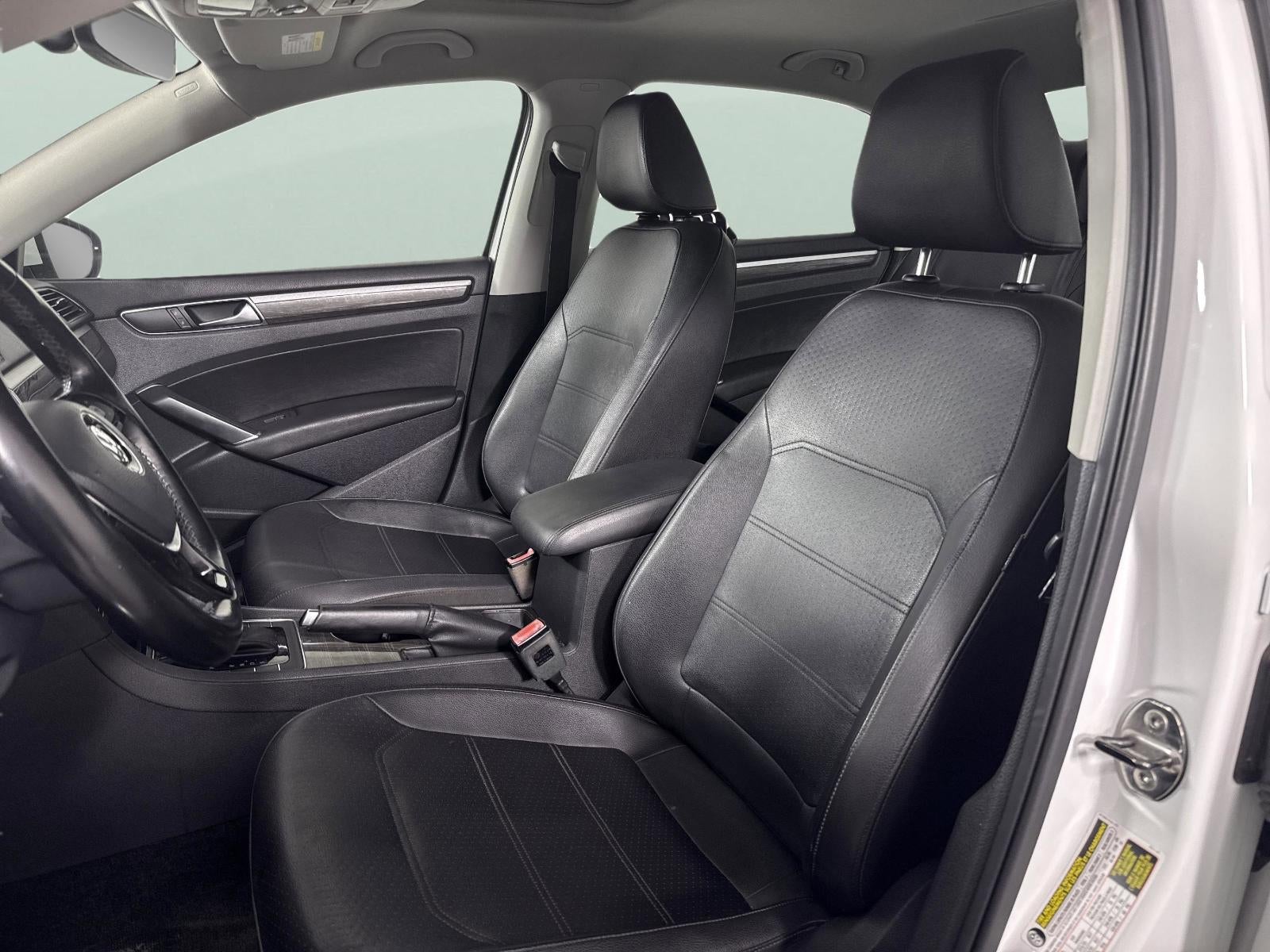 2016 Volkswagen Passat 1.8T SE