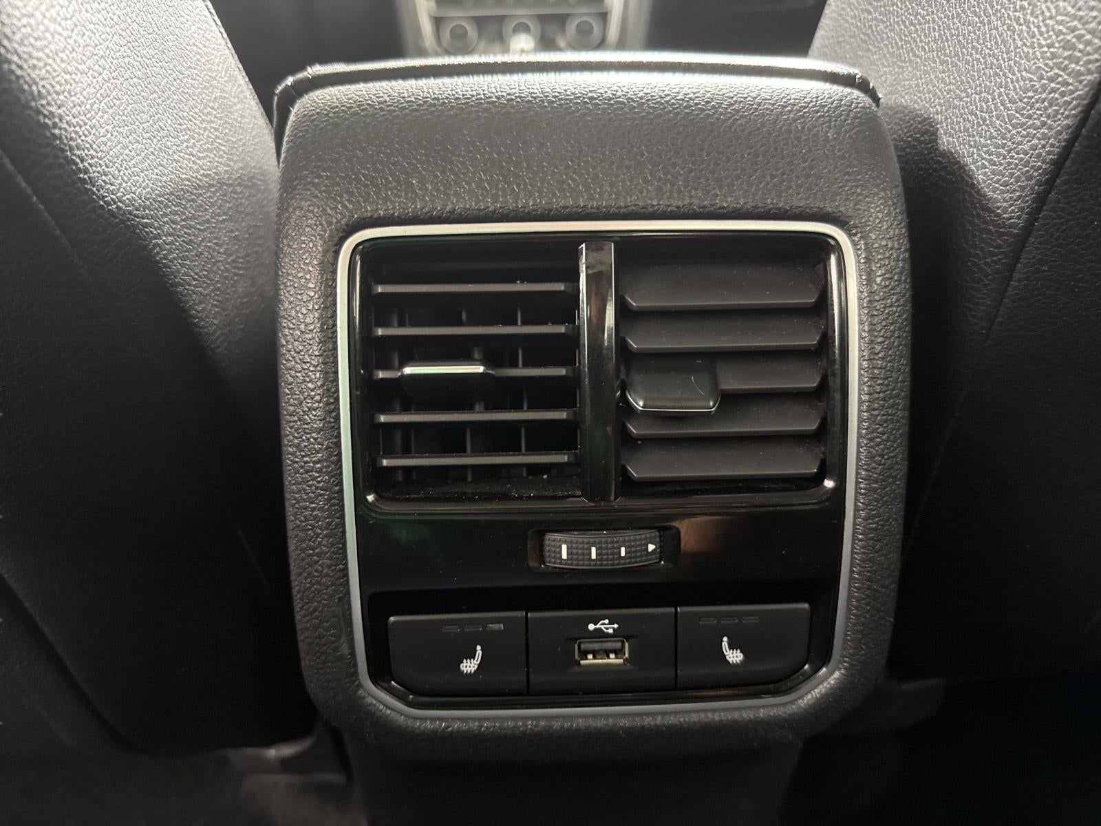 2016 Volkswagen Passat 1.8T SE