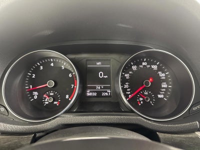 2016 Volkswagen Passat 1.8T SE