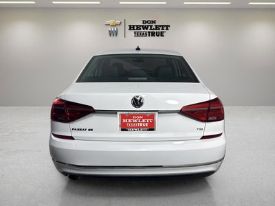 2016 Volkswagen Passat 1.8T SE