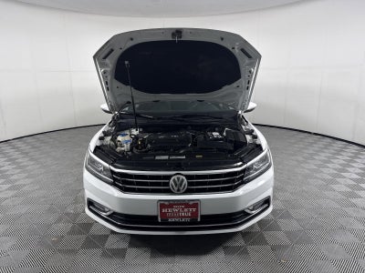 2016 Volkswagen Passat 1.8T SE