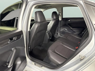 2020 Volkswagen Passat 2.0T R-Line