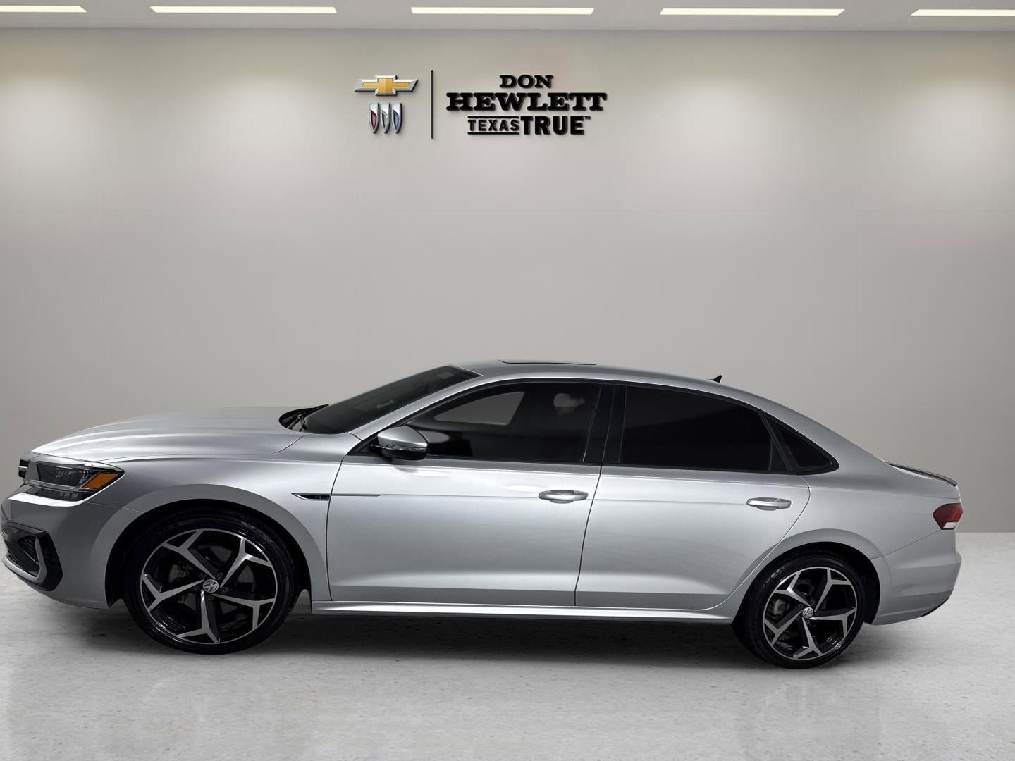2020 Volkswagen Passat 2.0T R-Line