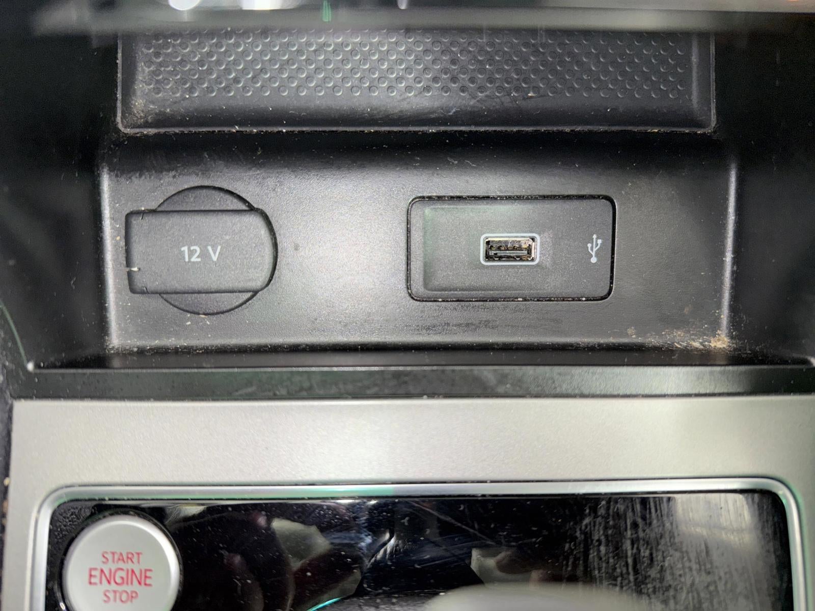 2020 Volkswagen Passat 2.0T R-Line