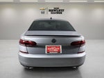 2020 Volkswagen Passat 2.0T R-Line
