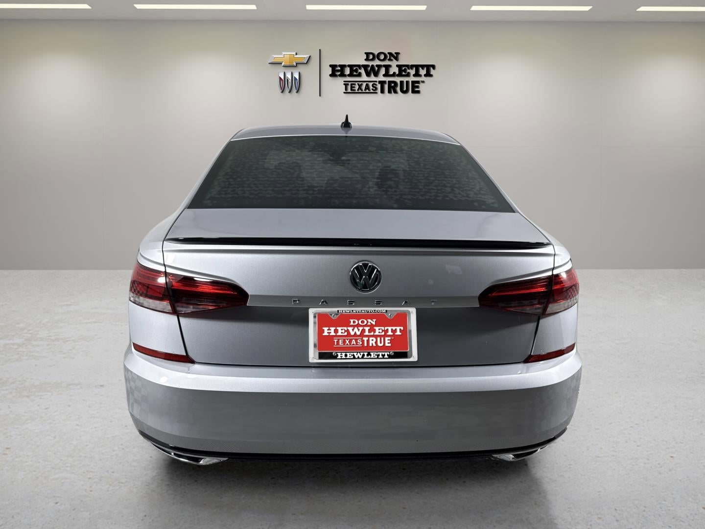 2020 Volkswagen Passat 2.0T R-Line