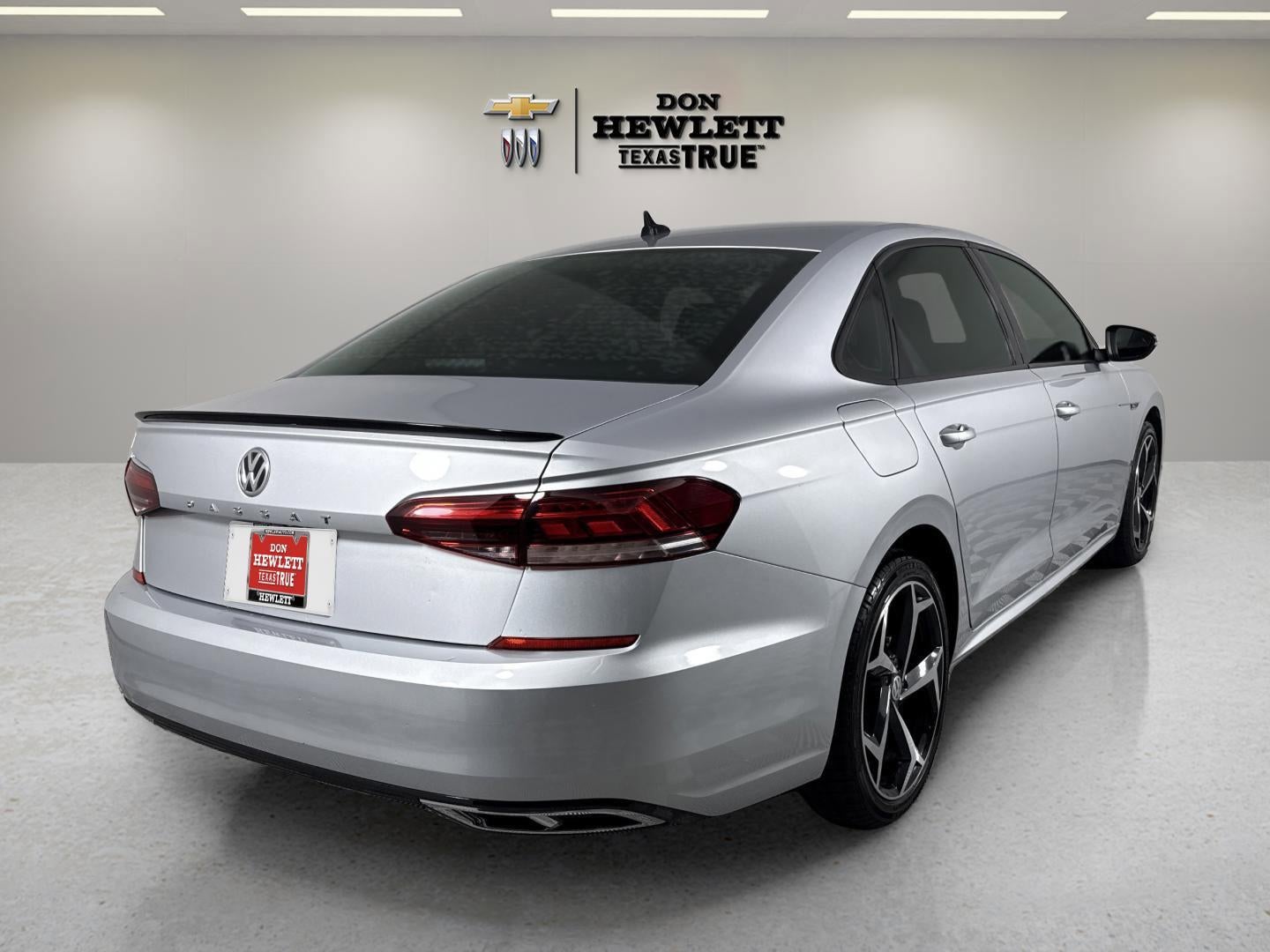 2020 Volkswagen Passat 2.0T R-Line