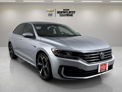 2020 Volkswagen Passat 2.0T R-Line