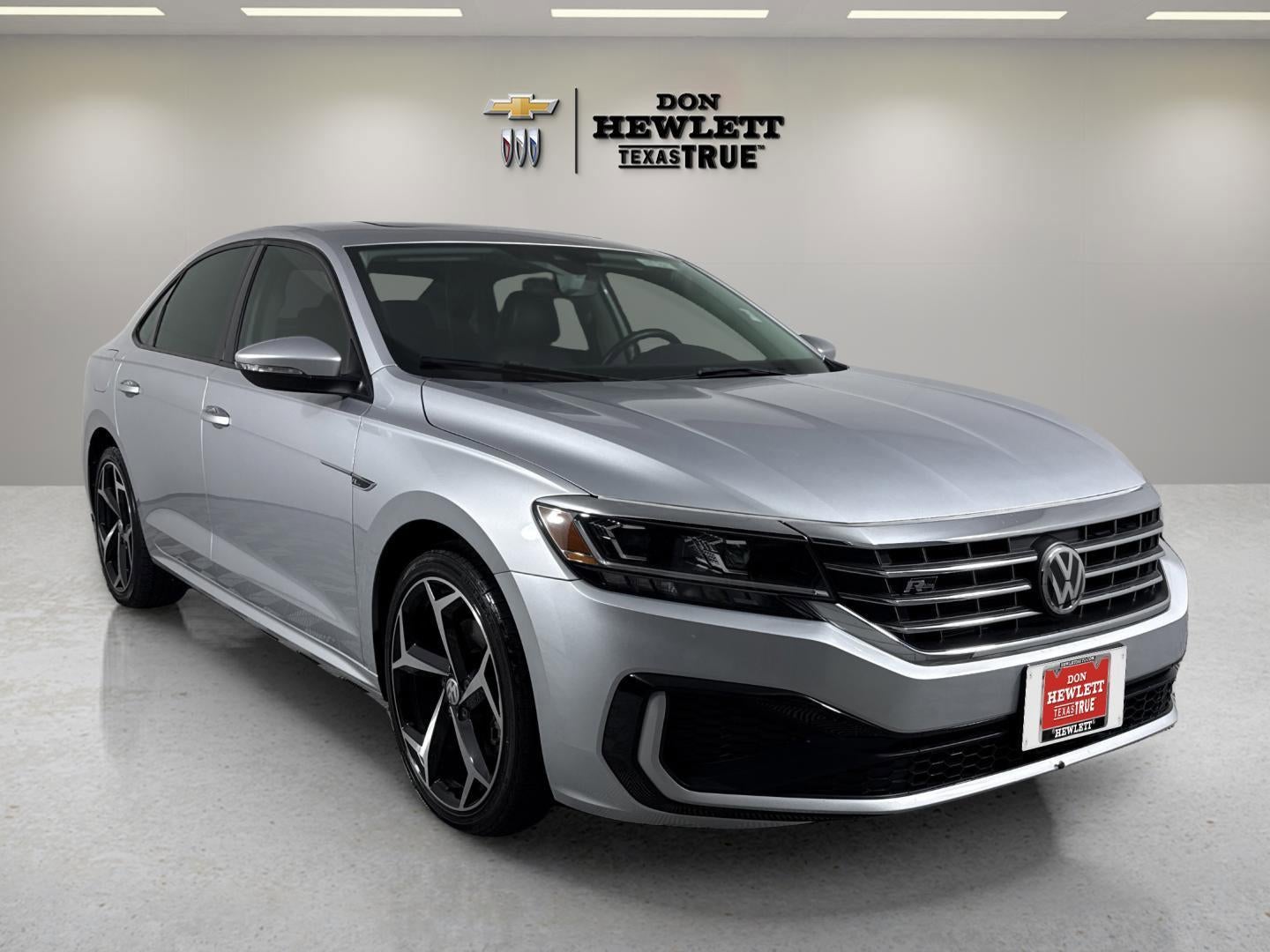 2020 Volkswagen Passat 2.0T R-Line