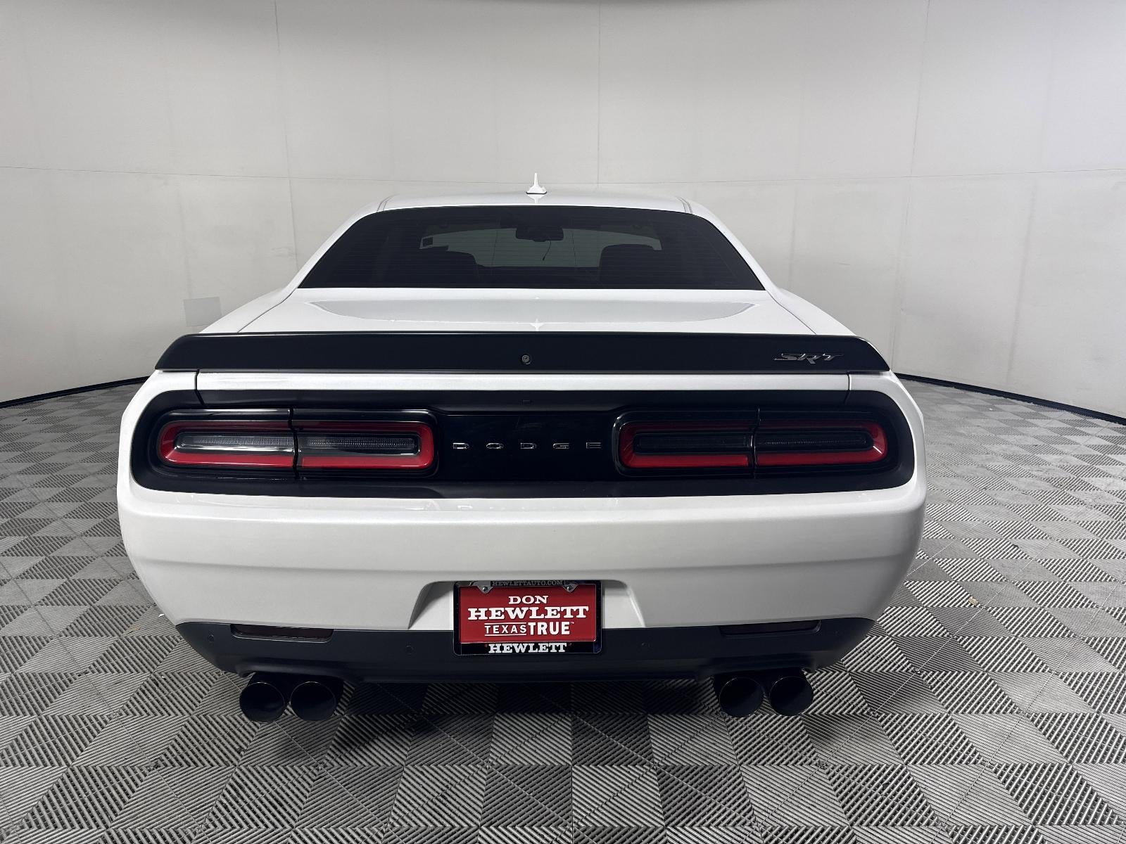 2016 Dodge Challenger SRT Hellcat