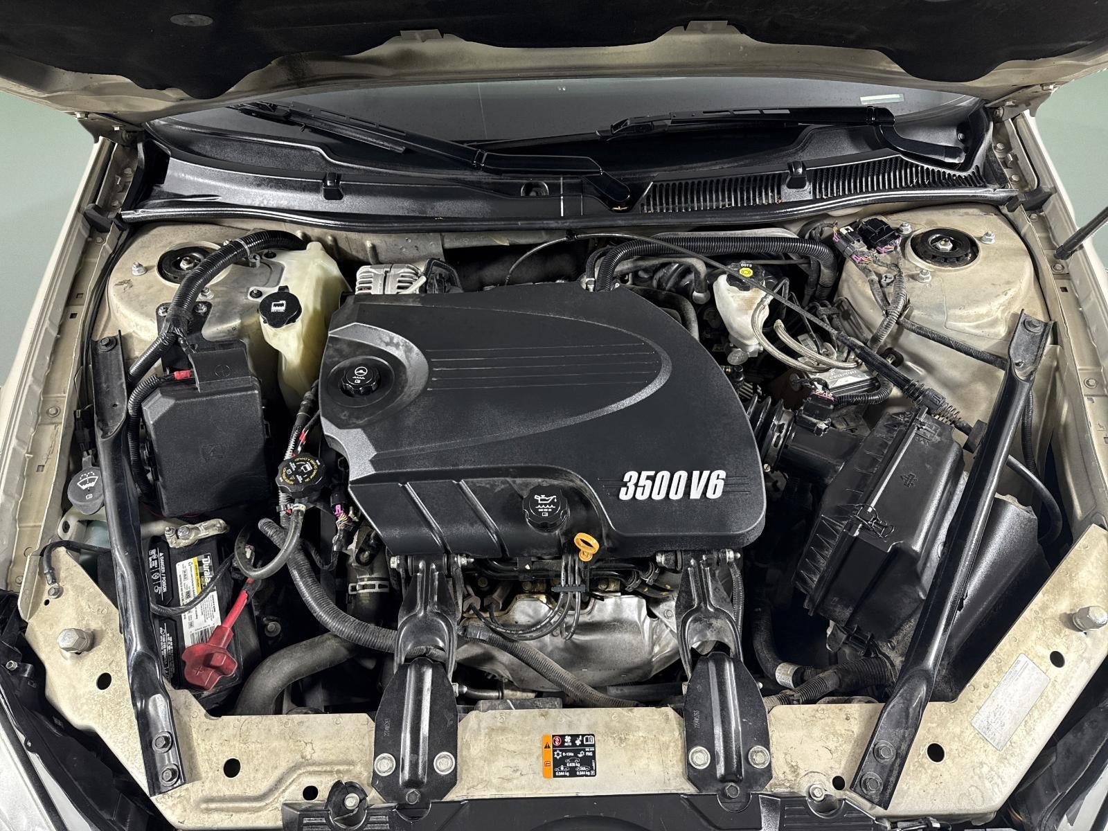 2011 Chevrolet Impala LT Retail
