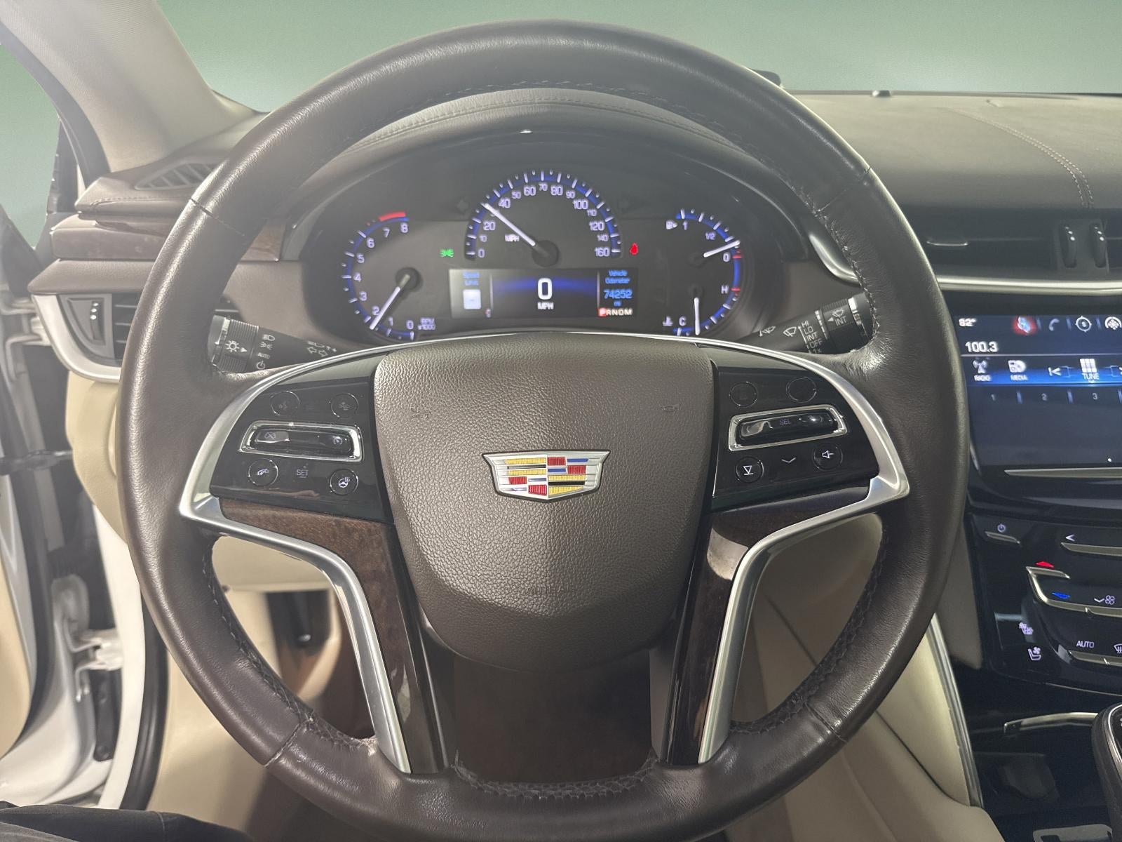 2016 Cadillac XTS Luxury Collection