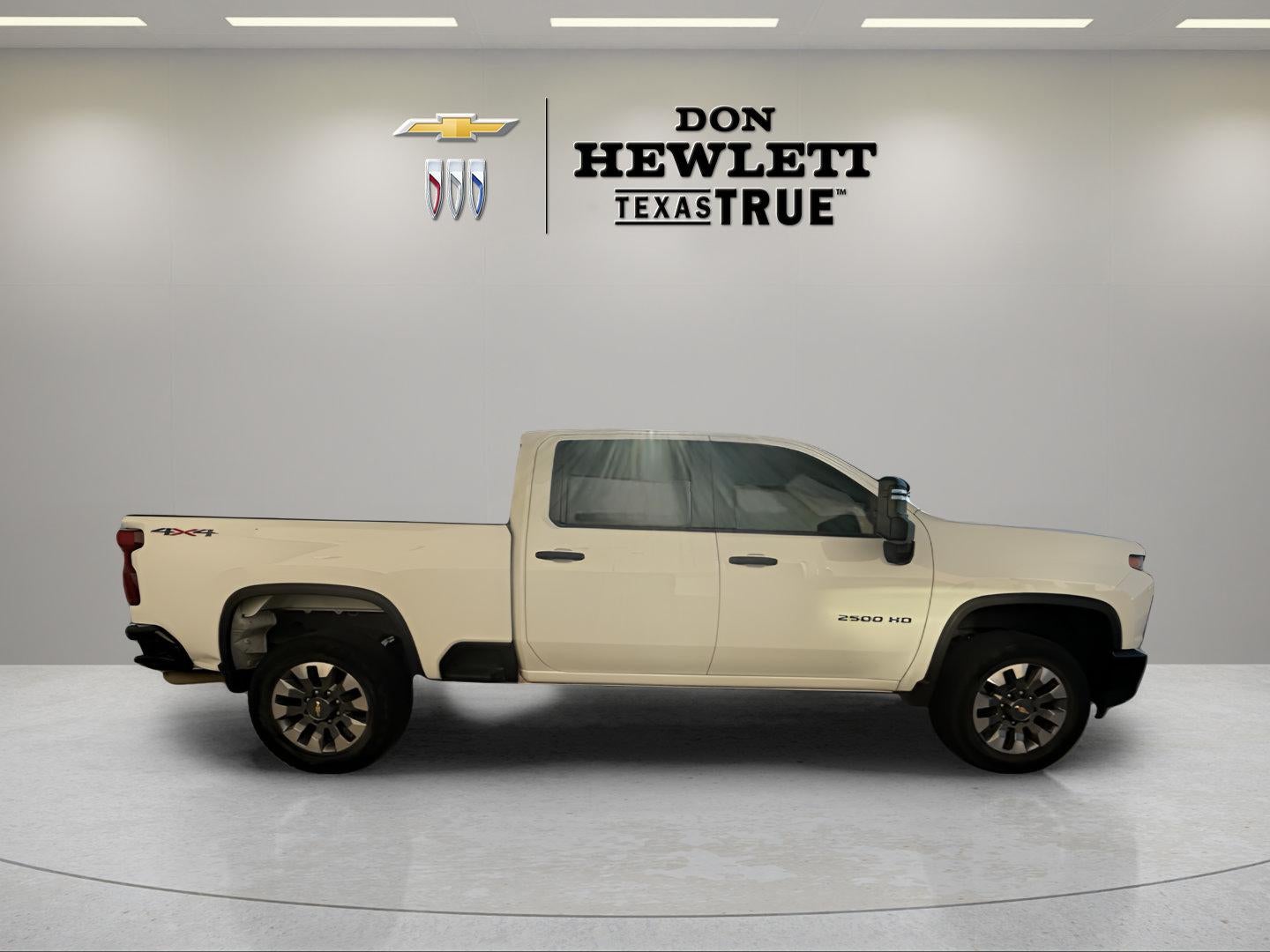 2023 Chevrolet Silverado 2500HD Custom - Photo 6