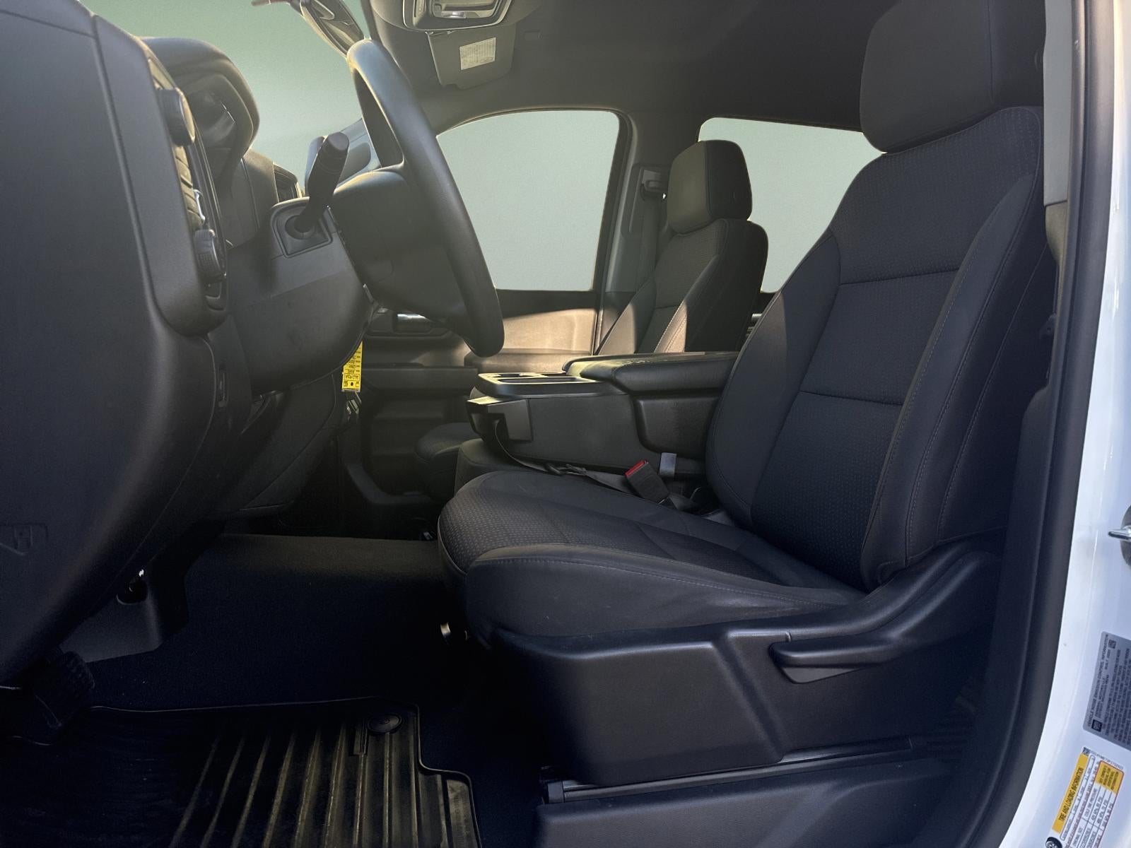 2023 Chevrolet Silverado 2500HD Custom - Photo 9