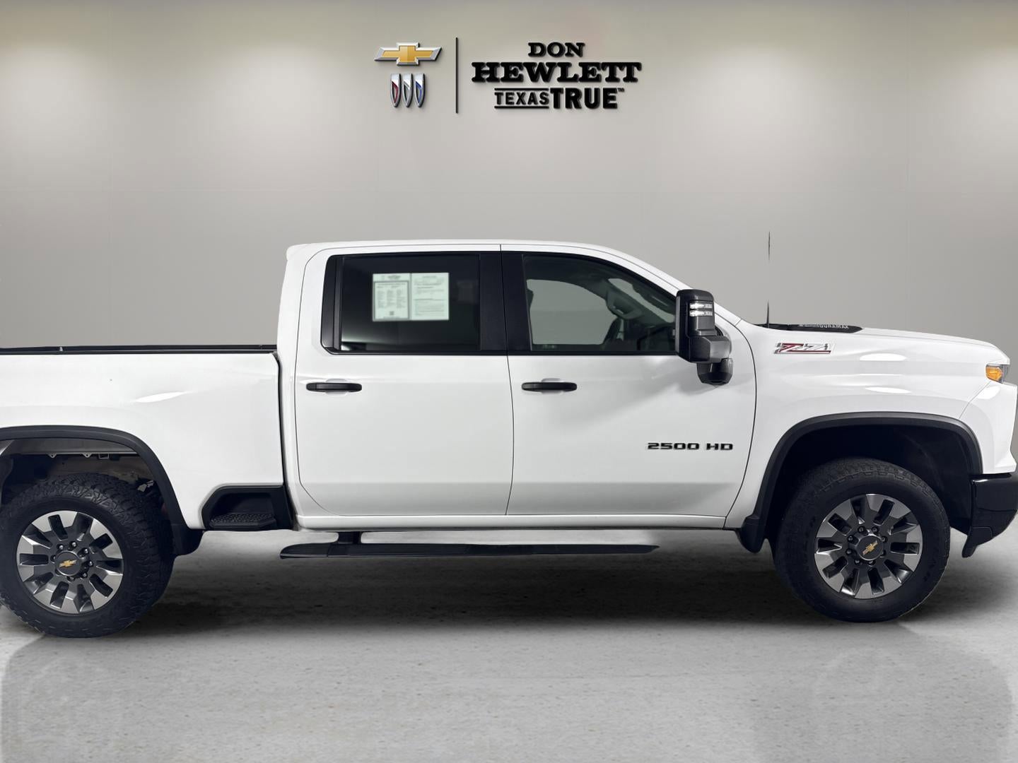 2024 Chevrolet Silverado 2500 HD Custom