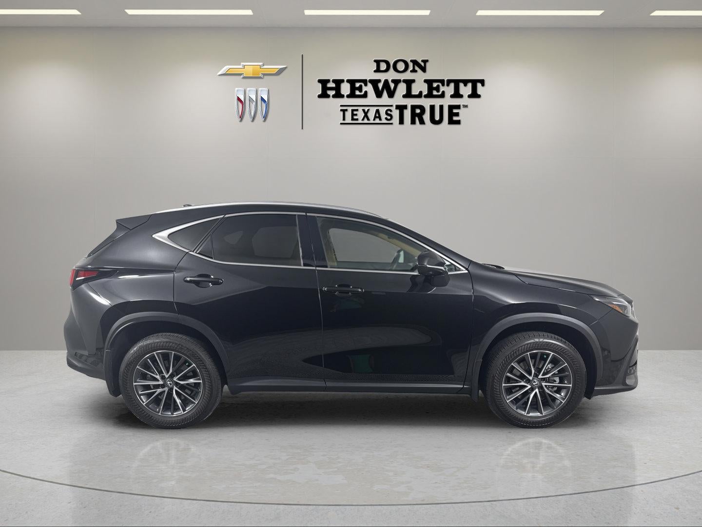 2025 Lexus NX 350h Luxury