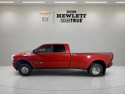 2022 RAM 3500 Limited Longhorn Crew Cab 4x4 8' Box