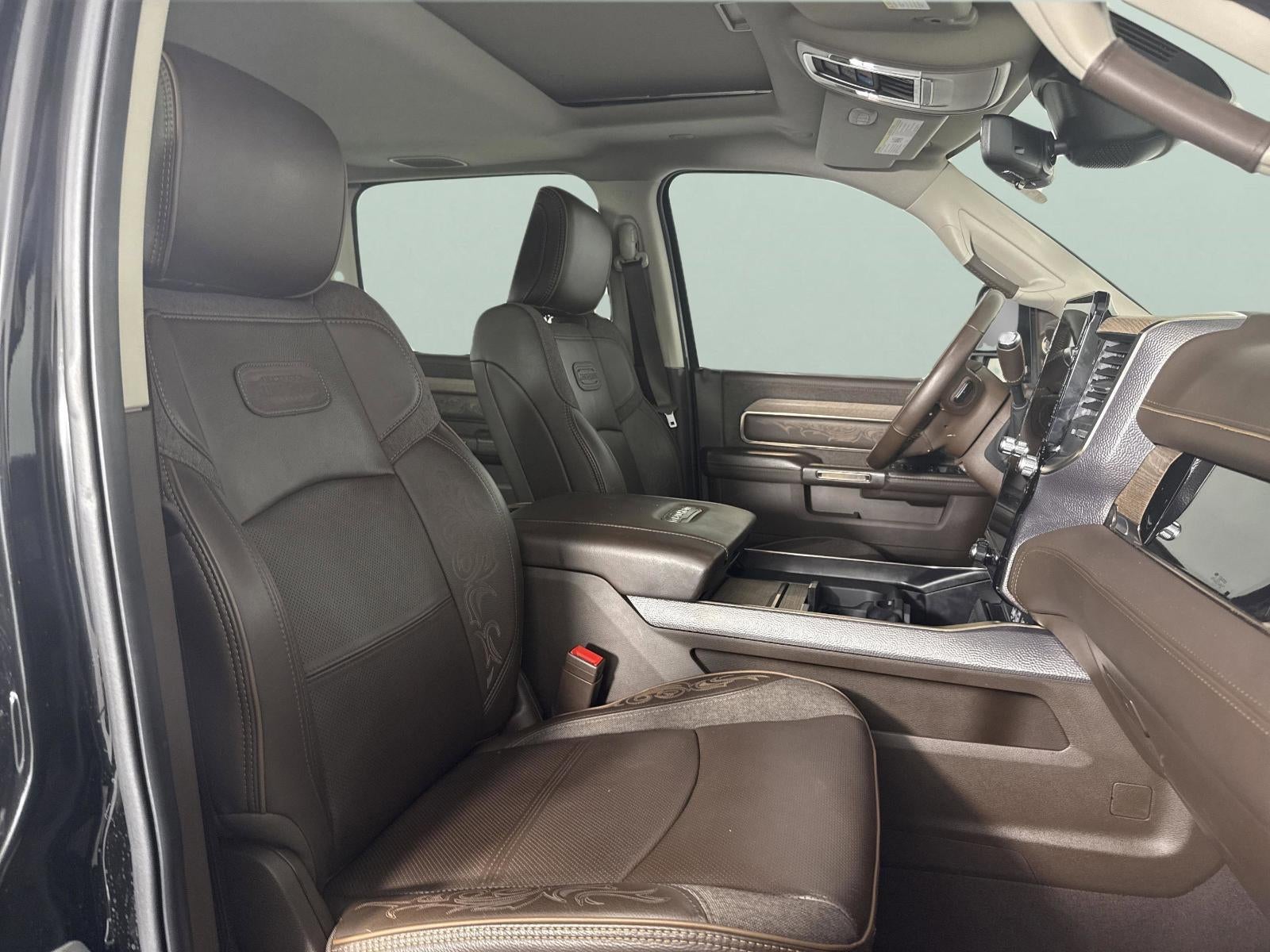 2025 RAM 3500 Limited Longhorn Crew Cab 4x4 8' Box