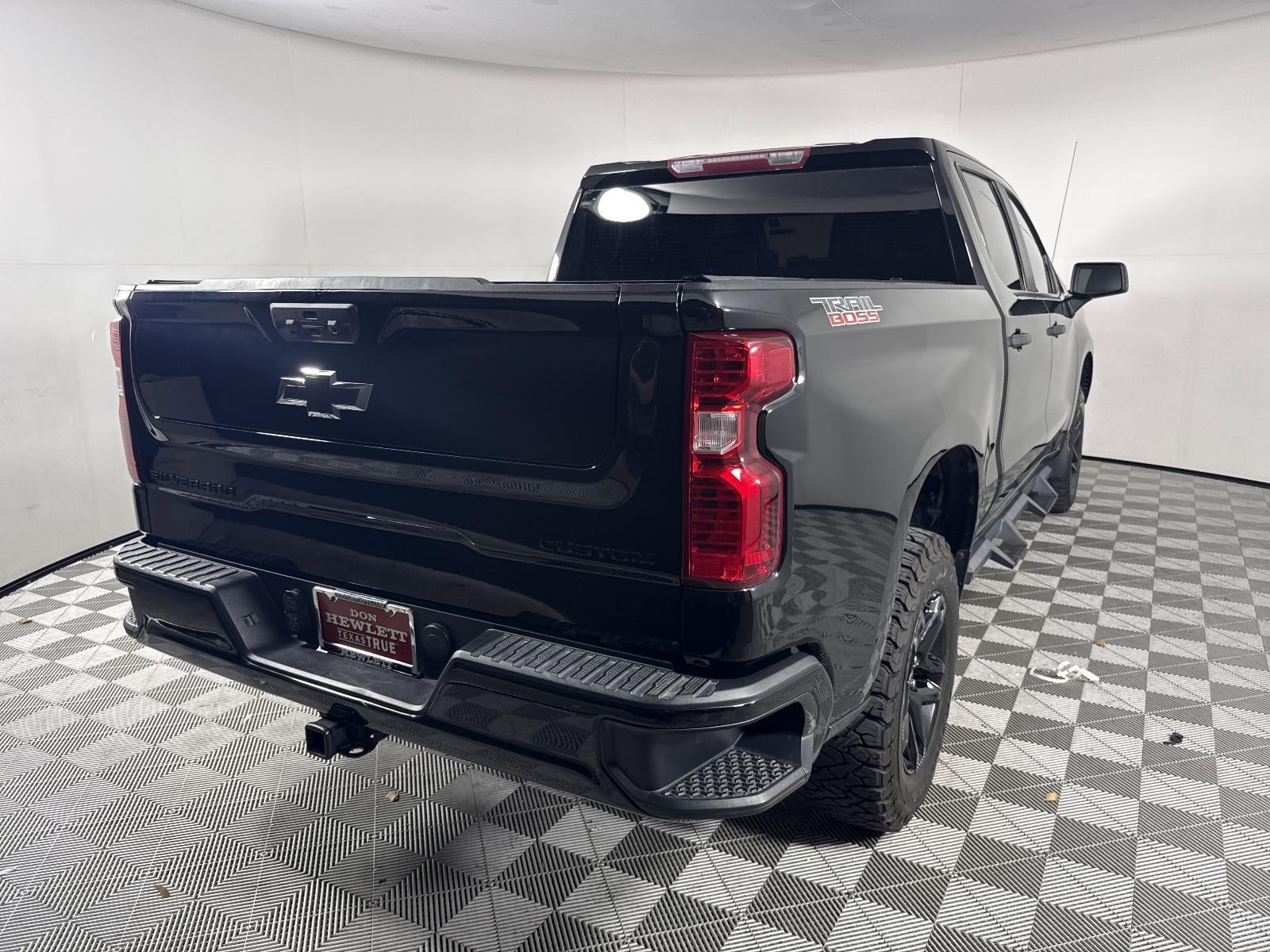 2023 Chevrolet Silverado 1500 Custom Trail Boss