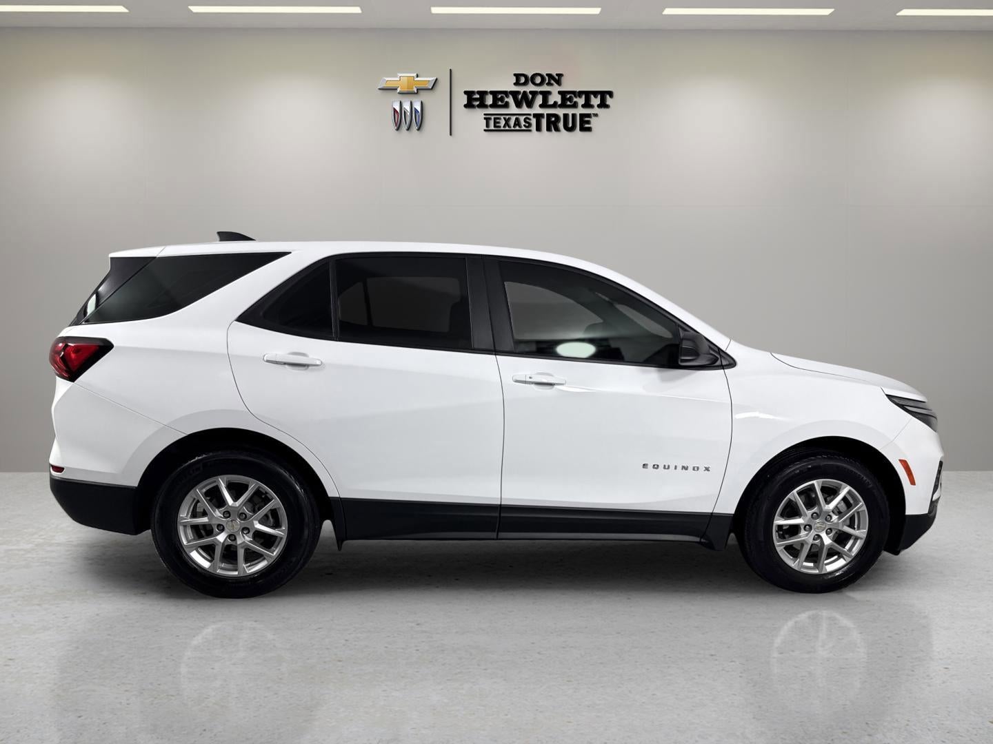 2023 Chevrolet Equinox LS