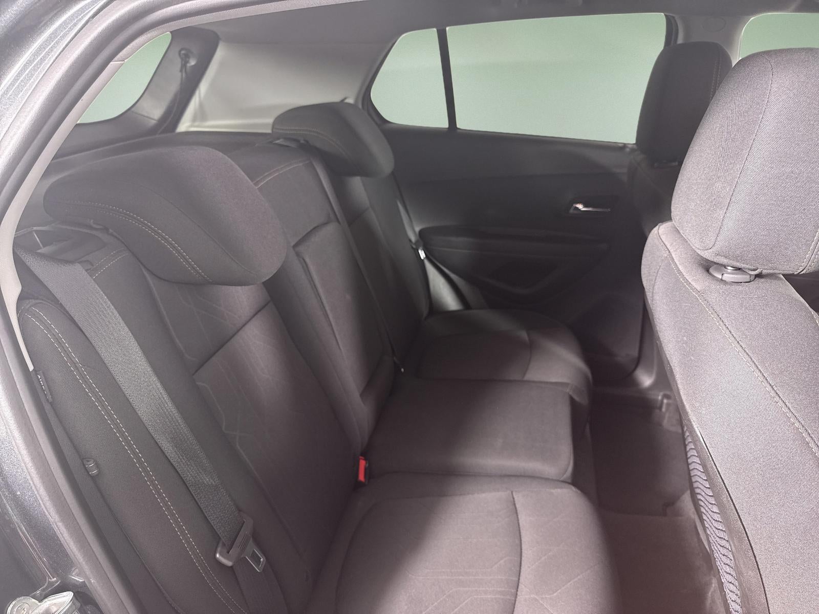 2019 Chevrolet Trax LT - Photo 17