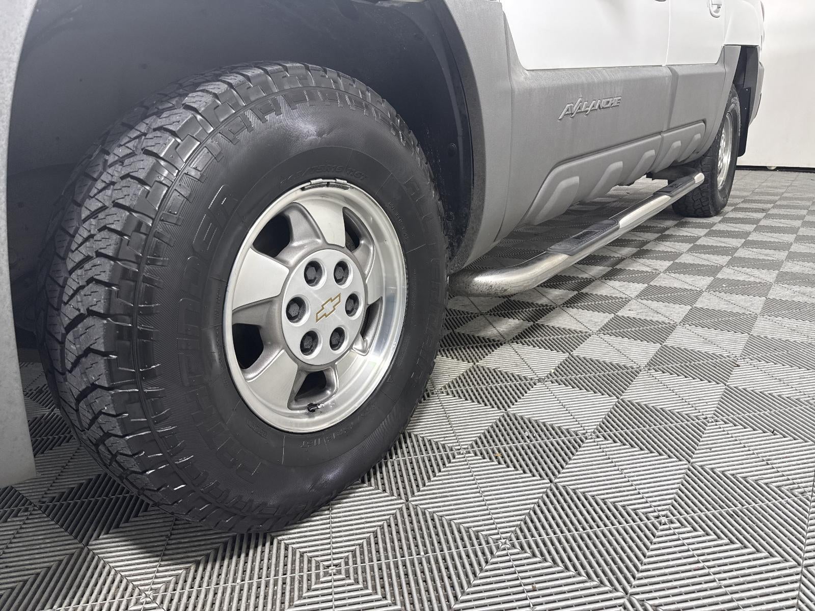 2002 Chevrolet Avalanche NA