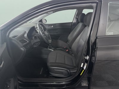 2022 Hyundai Accent SE