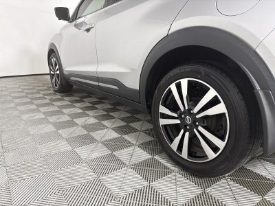 2019 Nissan Kicks SR