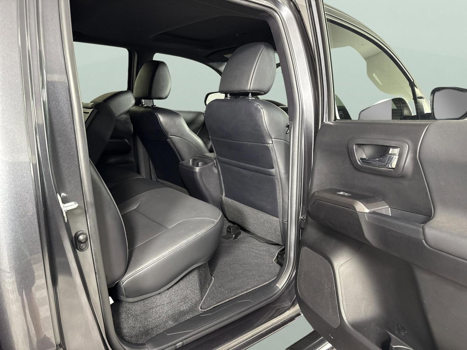 2022 Toyota Tacoma 2WD SR5