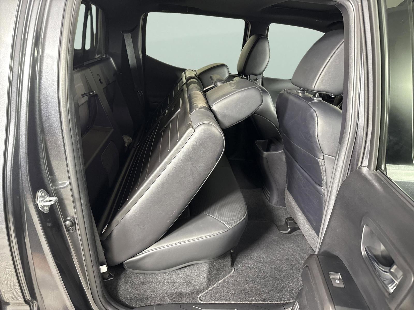 2022 Toyota Tacoma 2WD SR5