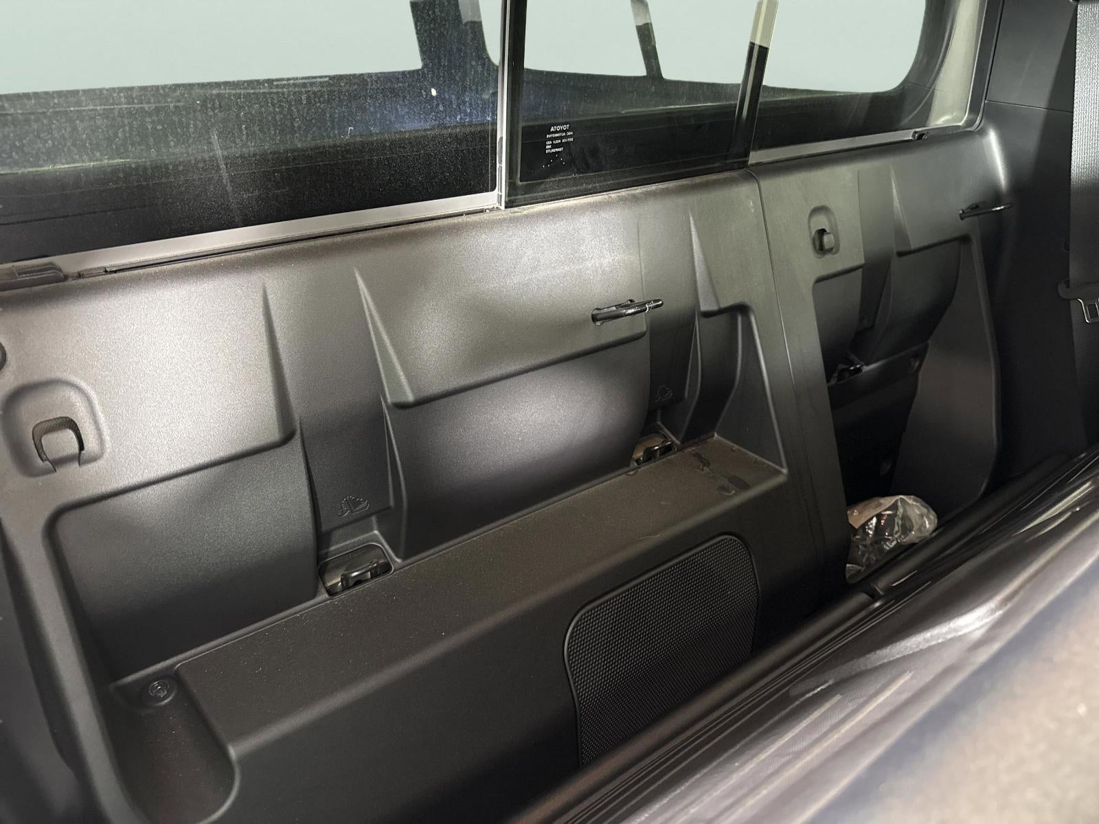 2022 Toyota Tacoma 2WD SR5