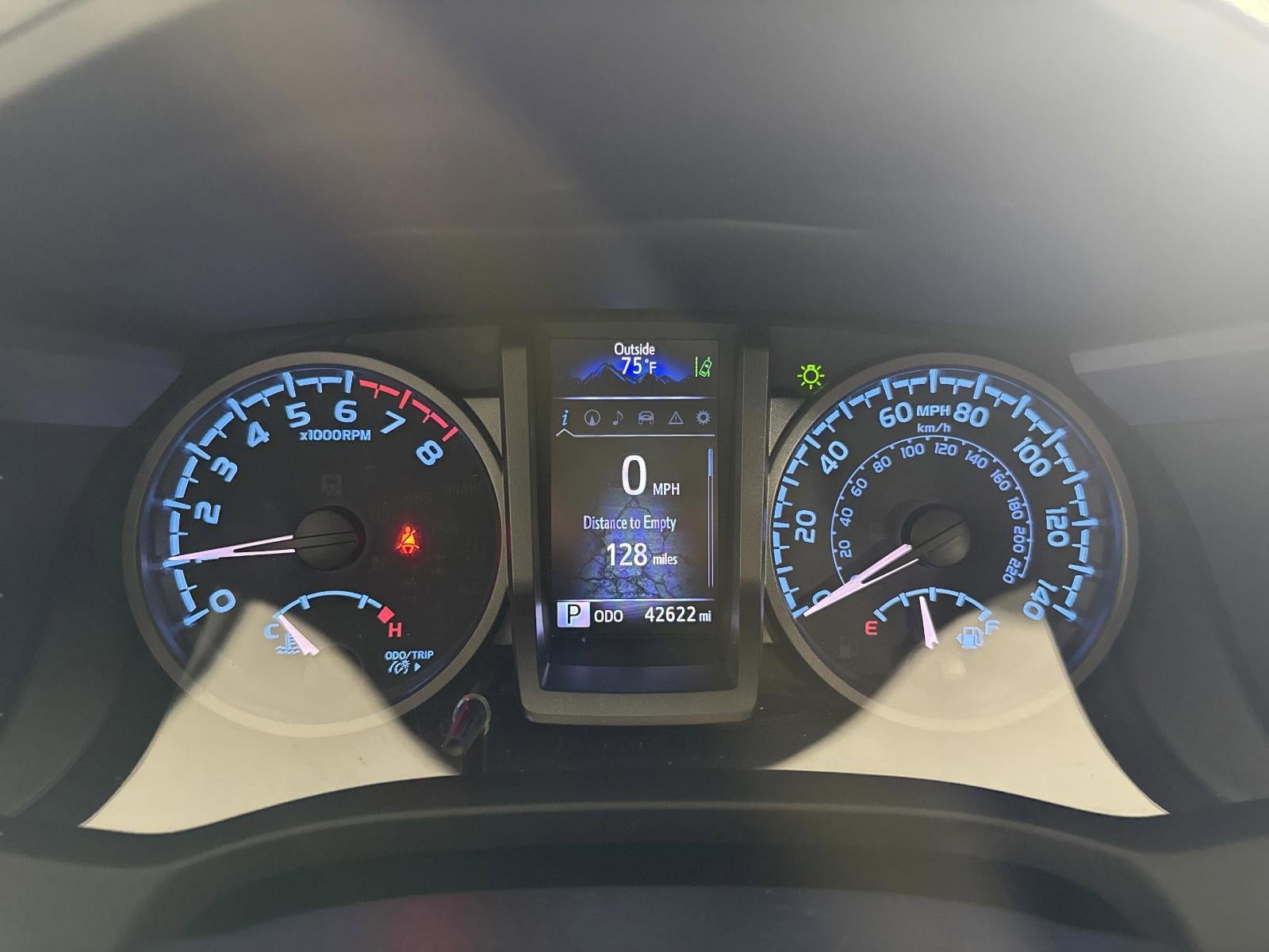 2022 Toyota Tacoma 2WD SR5